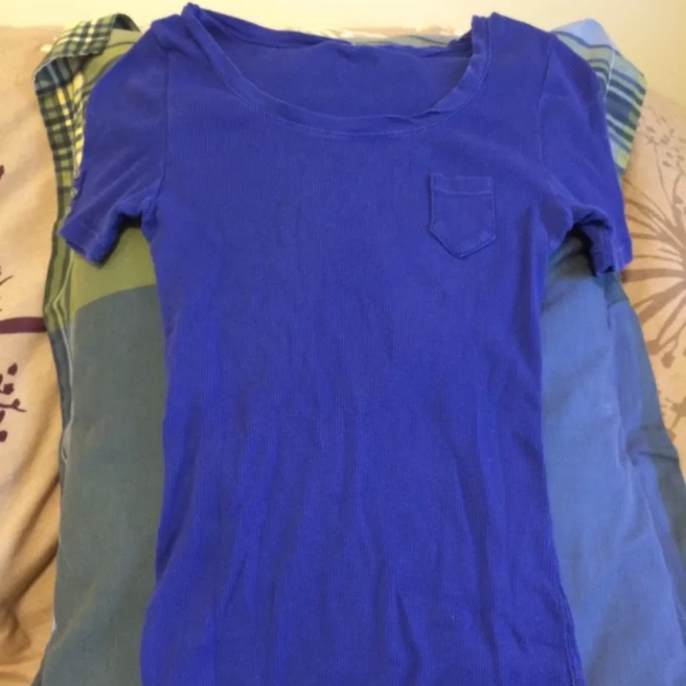Jr blue/purple small short sleeve tee